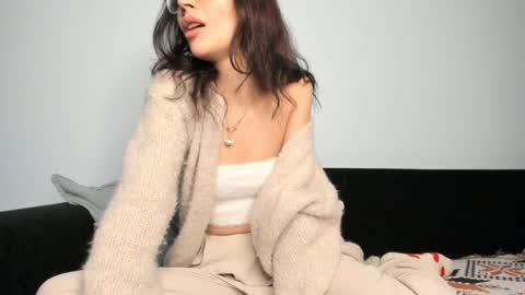 Snapshot of irenehabibi chatting on 3, 3, 2025 Irene online show from 3, 3, 2025