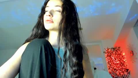 Snapshot of irenevon chatting on 16, 12, 2024 Ir s room online show from 16, 12, 2024