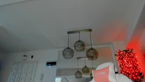 Snapshot of irenevon chatting on 17, 12, 2024 Ir s room online show from 17, 12, 2024