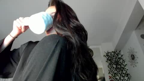 Snapshot of irenevon chatting on 17, 1, 2025 Ir s room online show from 17, 1, 2025