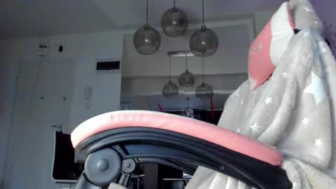 Snapshot of irenevon chatting on 9, 2, 2025 Ir s room online show from 9, 2, 2025