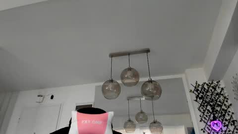 Snapshot of irenevon chatting on 9, 3, 2025 Ir s room online show from 9, 3, 2025
