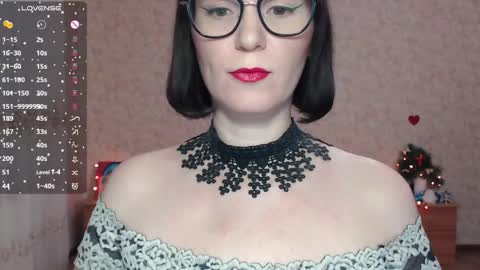 IrenLarasani online show from 6, 1, 2025