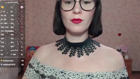 IrenLarasani online show from 5, 2, 2025
