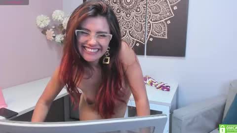 Iris Rosse online show from 17, 1, 2025
