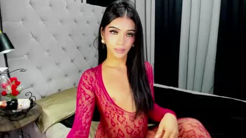 Snapshot of irina_woodshakylishxx chatting on 18, 7, 2026 IRINAA online show from 18, 7, 2026