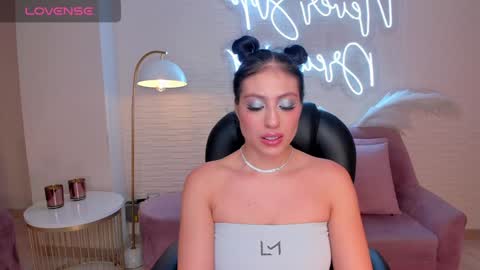 Snapshot of irinaportman chatting on 12, 12, 2024 Irina online show from 12, 12, 2024
