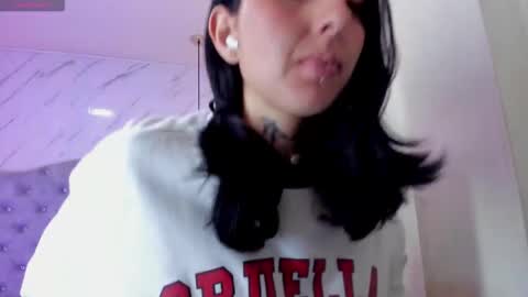 iris_77 online show from 12, 10, 2025