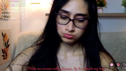 Snapshot of iris_cam_ chatting on 6, 2, 2025 iris online show from 6, 2, 2025