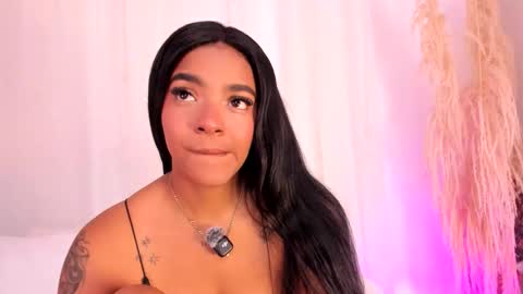 Snapshot of iris_hottt0 chatting on 18, 3, 2026 iris_hottt0 online show from 18, 3, 2026