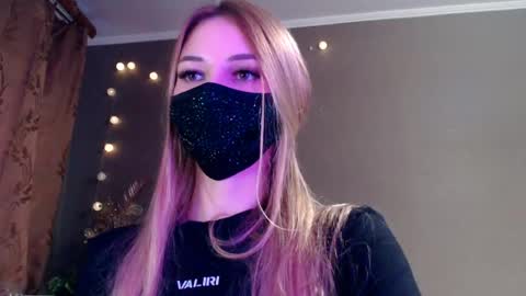 Lily online show from 13, 5, 2026
