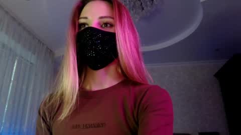 Lily online show from 14, 6, 2026