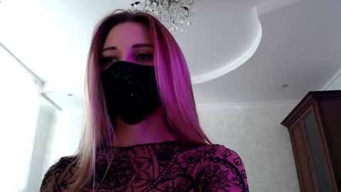 Lily online show from 21, 6, 2026
