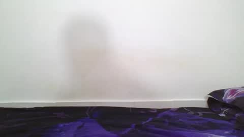 iris_love2 online show from 3, 2, 2026