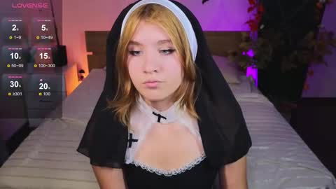 Iris  online show from 20, 10, 2025