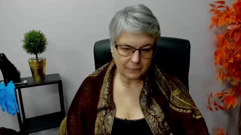 Snapshot of iris_xdesire chatting on 16, 1, 2025 I R I S online show from 16, 1, 2025
