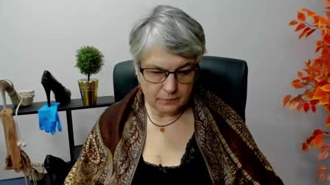 Snapshot of iris_xdesire chatting on 27, 1, 2025 I R I S online show from 27, 1, 2025