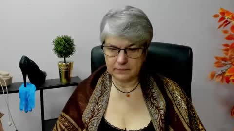 Snapshot of iris_xdesire chatting on 30, 1, 2025 I R I S online show from 30, 1, 2025
