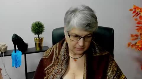 Snapshot of iris_xdesire chatting on 30, 1, 2025 I R I S online show from 30, 1, 2025