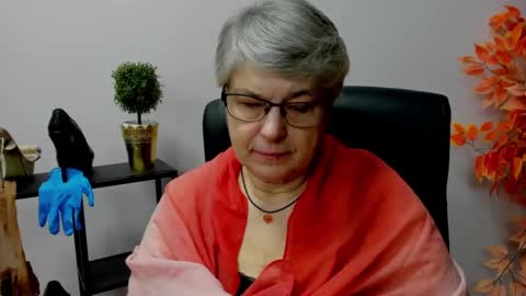 Snapshot of iris_xdesire chatting on 10, 2, 2025 I R I S online show from 10, 2, 2025