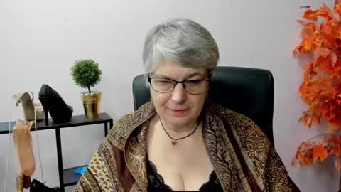 Snapshot of iris_xdesire chatting on 11, 2, 2025 I R I S online show from 11, 2, 2025