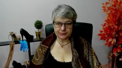 Snapshot of iris_xdesire chatting on 13, 2, 2025 I R I S online show from 13, 2, 2025