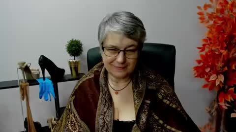 Snapshot of iris_xdesire chatting on 13, 2, 2025 I R I S online show from 13, 2, 2025