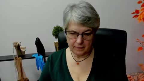 Snapshot of iris_xdesire chatting on 14, 2, 2025 I R I S online show from 14, 2, 2025