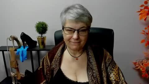 Snapshot of iris_xdesire chatting on 26, 2, 2025 I R I S online show from 26, 2, 2025