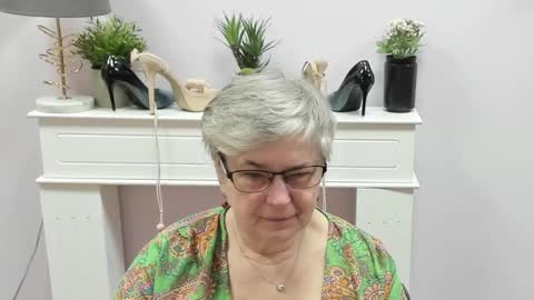 I R I S online show from 3, 2, 2026