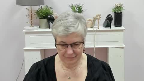 I R I S online show from 2, 3, 2026