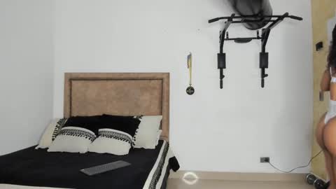 Snapshot of irisfit chatting on 28, 10, 2025 Iris Fit online show from 28, 10, 2025