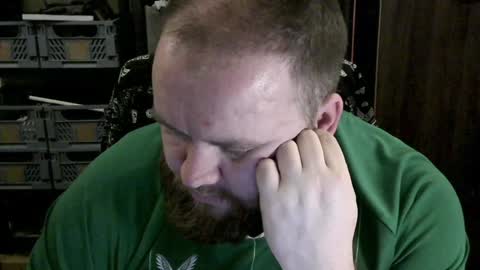 twitter theirishman205 online show from 20, 12, 2024