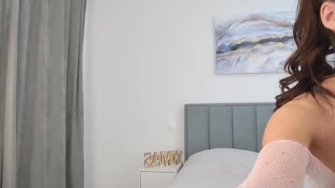 Iris online show from 22, 12, 2025