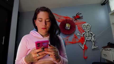 iriss_cardenas online show from 28, 10, 2025