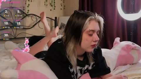 Snapshot of irissocute chatting on 13, 9, 2025 I am Cutie Iris3 online show from 13, 9, 2025