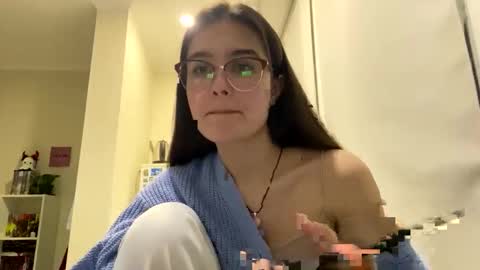 Snapshot of irisss31 chatting on 13, 5, 2026 irisss31 online show from 13, 5, 2026