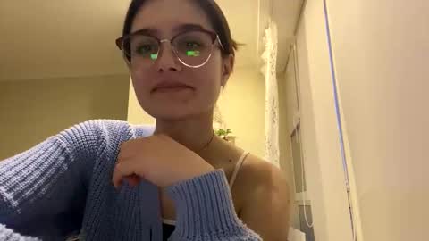 Snapshot of irisss31 chatting on 31, 5, 2026 irisss31 online show from 31, 5, 2026