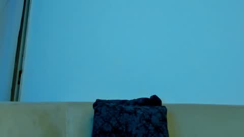 Iron online show from 17, 10, 2025