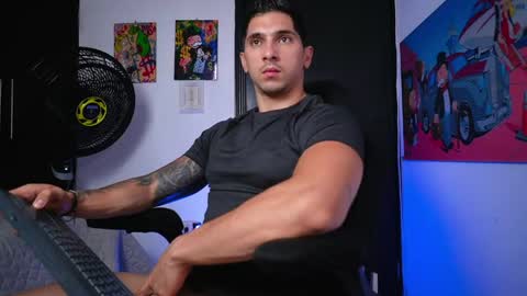 Snapshot of ironflex1 chatting on 25, 5, 2026 Jake online show from 25, 5, 2026