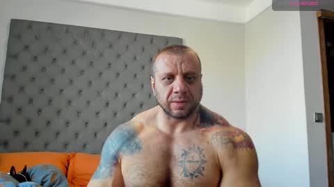 ironhulk22 online show from 21, 3, 2026