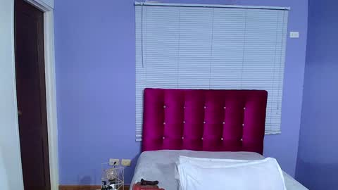 Snapshot of irresistiblemilf chatting on 4, 12, 2024 Sandy online show from 4, 12, 2024