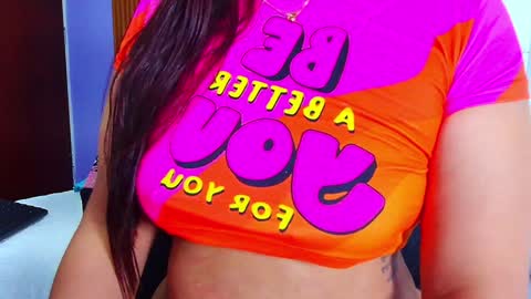 Snapshot of irresistiblemilf chatting on 7, 2, 2025 Sandy online show from 7, 2, 2025