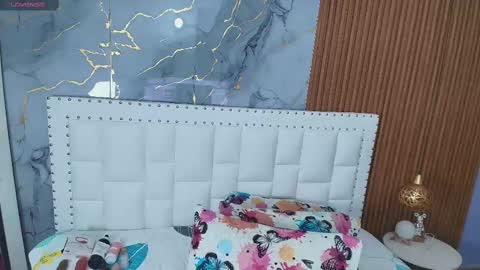 Snapshot of irresistiblemilf chatting on 26, 2, 2025 Sandy online show from 26, 2, 2025