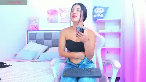 Isabella online show from 24, 4, 2026