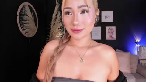 Isa Cortes  online show from 12, 5, 2026