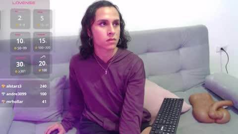 Snapshot of isa_hall chatting on 12, 3, 2025 Isabella Hall online show from 12, 3, 2025