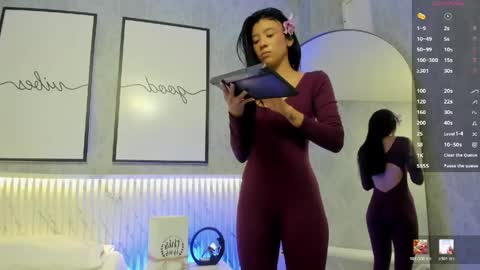 Snapshot of isa_little4u chatting on 3, 6, 2026 online show from 3, 6, 2026