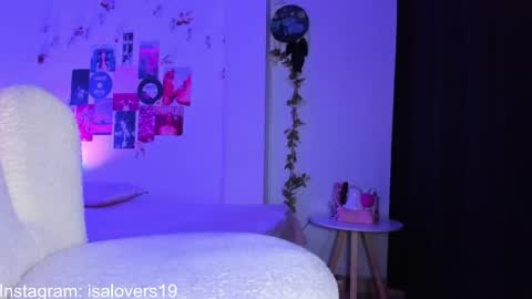 ISA LOVERS online show from 9, 5, 2026