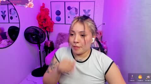 Snapshot of isa_reel chatting on 13, 12, 2024 ISA online show from 13, 12, 2024